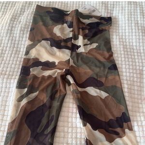 Camouflage tights/leggings | XS | never worn | see through | sexy | forever 21